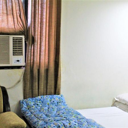 Central Guest House , Walk In Dargah & Markaz Ню Делхи Екстериор снимка