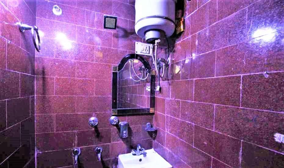 Central Guest House , Walk In Dargah & Markaz Ню Делхи Екстериор снимка