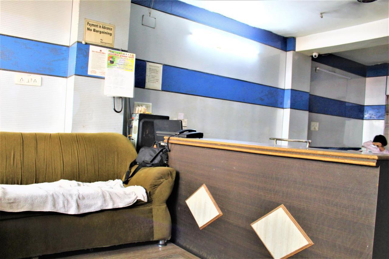 Central Guest House , Walk In Dargah & Markaz Ню Делхи Екстериор снимка